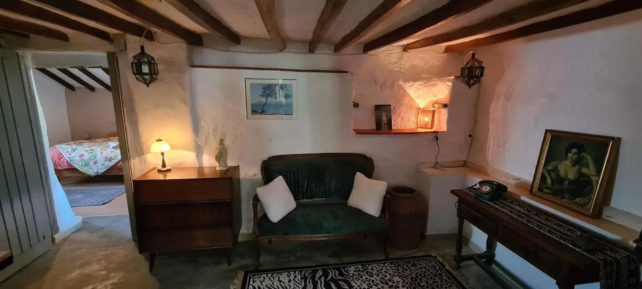 Finca Los Natachos Coin Country house